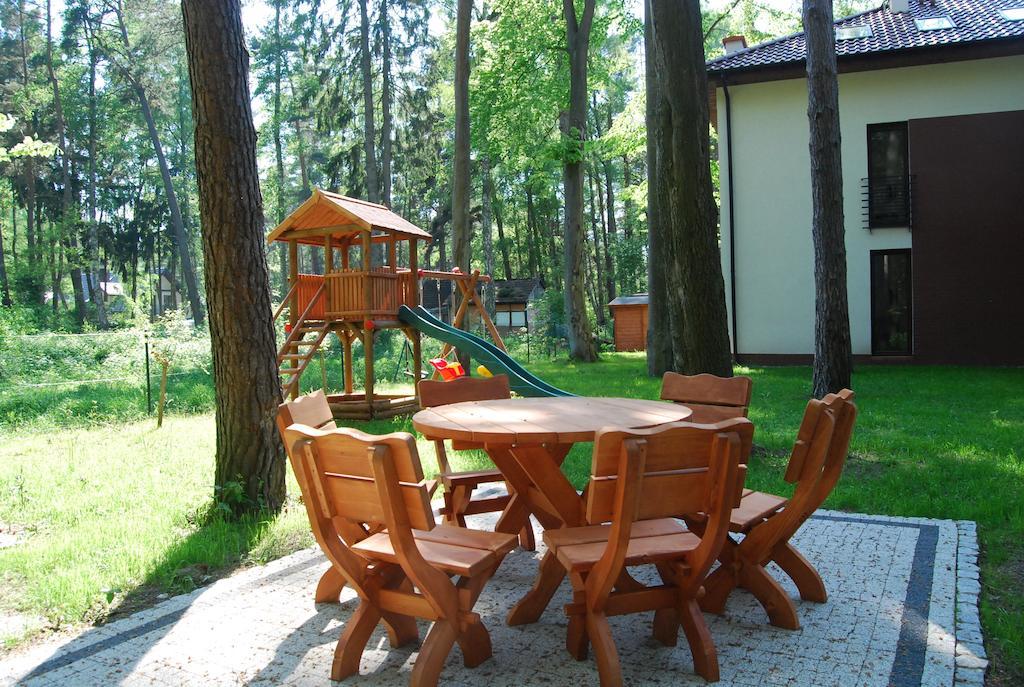 Villa Veell - Tylko 4 Minuty Od Pieknej Szerokiej Plazy Побєрово Екстер'єр фото